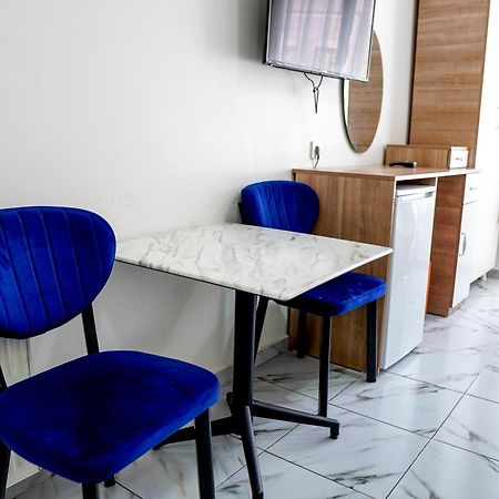 Ferienwohnung Laos Istanbul Town Hause Exterior foto